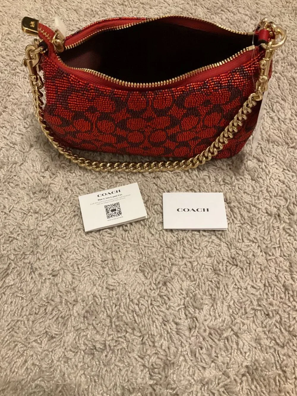 Coach teri shoulder bag in signature veaded satin. beaded SIGNATURE / GOLD /crim